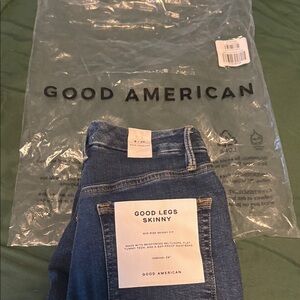 Good American Good Legs Skinny Jeans in Blue